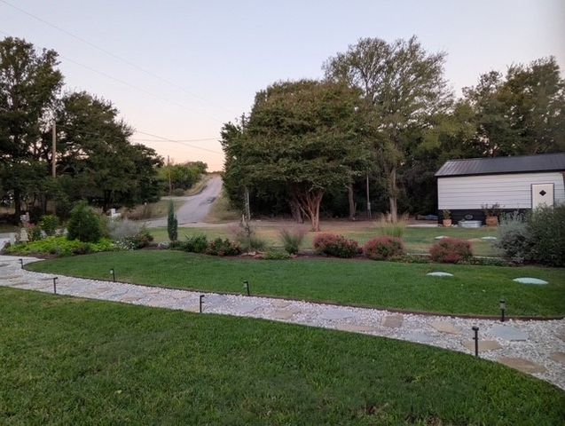 1136 Ridgeview Circle, Granbury, TX 76048