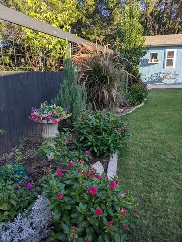 1136 Ridgeview Circle, Granbury, TX 76048