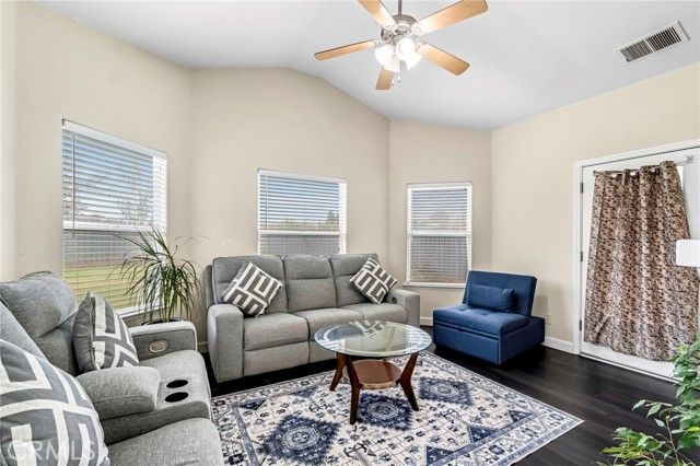 4729 W Cornell, Fresno, CA 93722