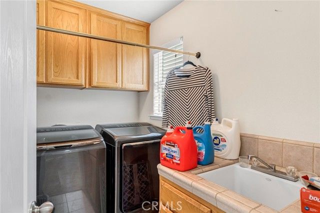 4729 W Cornell, Fresno, CA 93722