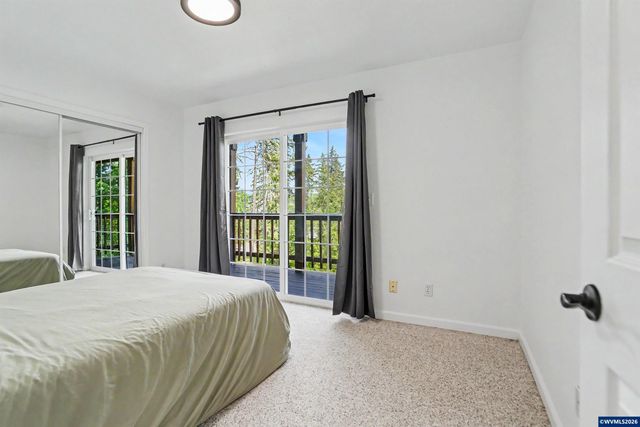 24258 Columbine Dr, Philomath, OR 97370