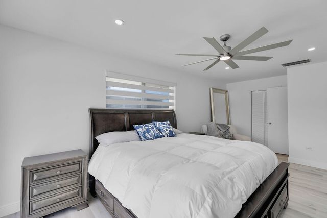 W 230 Seaview Drive, Duck Key, FL 33050