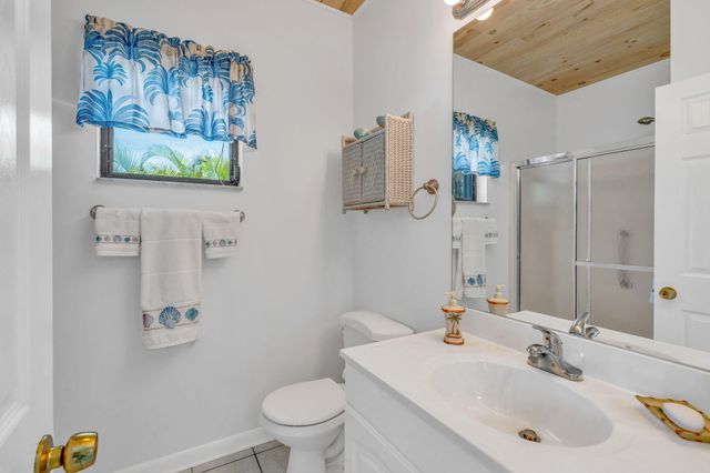 W 20838 5th Avenue, Cudjoe Key, FL 33042