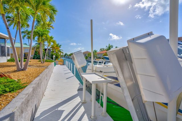 W 20838 5th Avenue, Cudjoe Key, FL 33042