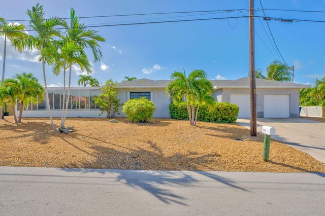 W 20838 5th Avenue, Cudjoe Key, FL 33042