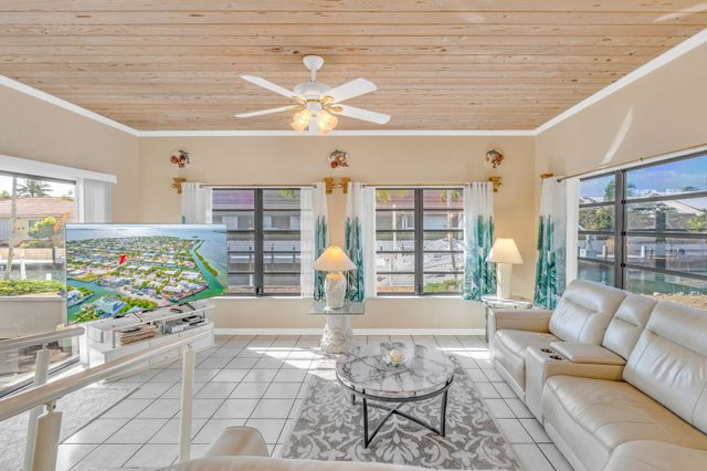 W 20838 5th Avenue, Cudjoe Key, FL 33042