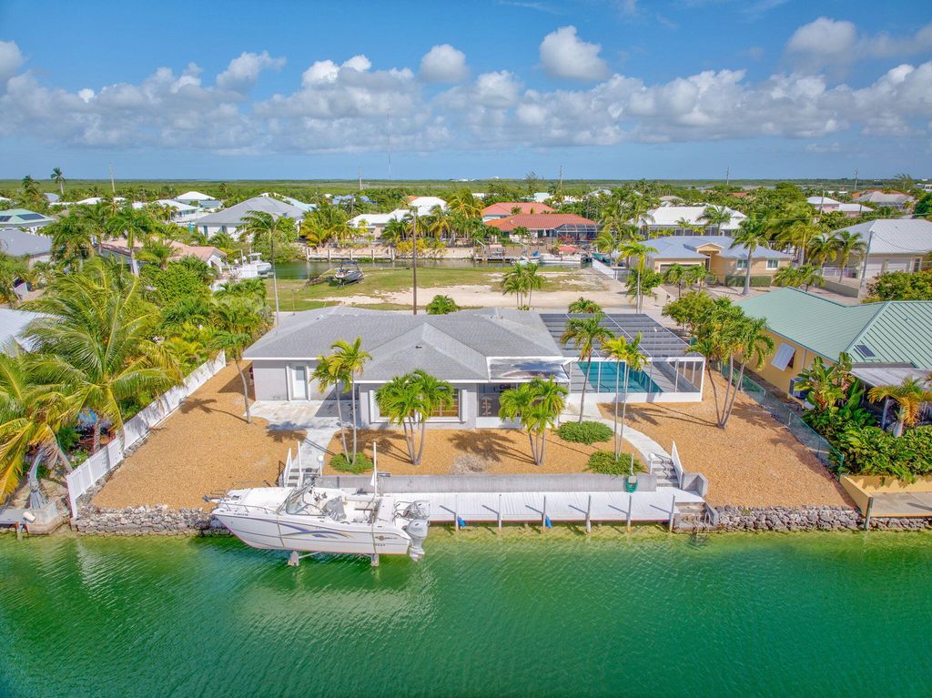 W 20838 5th Avenue, Cudjoe Key, FL 33042
