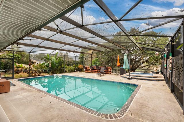 33719 OVERTON DRIVE, Leesburg, FL 34788