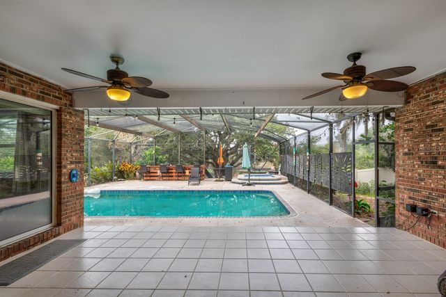 33719 OVERTON DRIVE, Leesburg, FL 34788