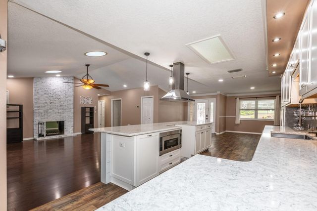 33719 OVERTON DRIVE, Leesburg, FL 34788