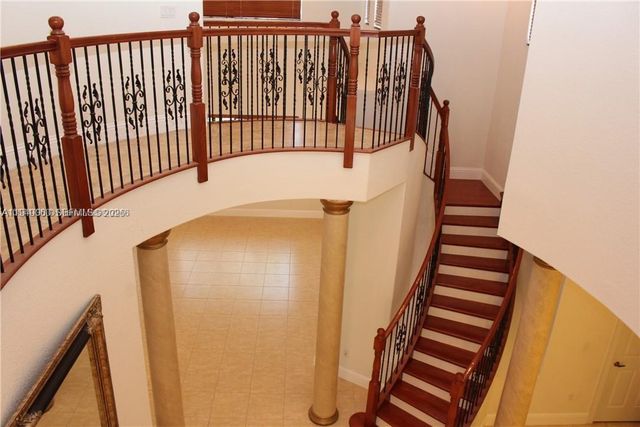 19383 SW 79th Ave, Cutler Bay, FL 33157