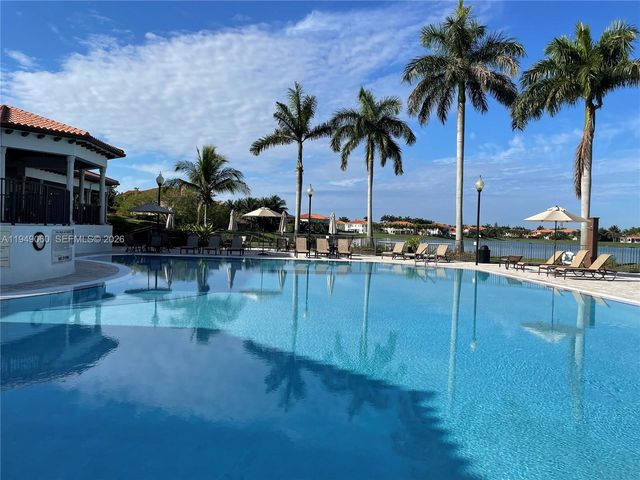 19383 SW 79th Ave, Cutler Bay, FL 33157