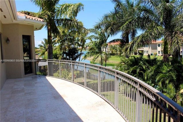 19383 SW 79th Ave, Cutler Bay, FL 33157