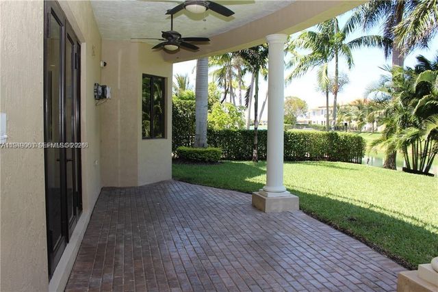 19383 SW 79th Ave, Cutler Bay, FL 33157