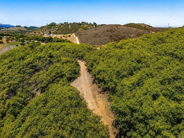 1 Palamino Circle, Temecula, CA 92590