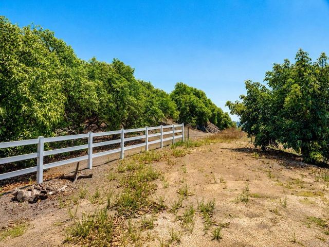 1 Palamino Circle, Temecula, CA 92590