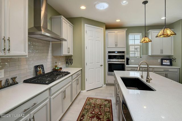 10261 E Iron Horse Trail, Tucson, AZ 85747