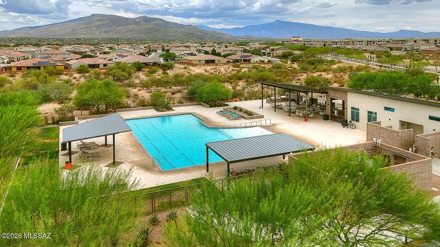 10261 E Iron Horse Trail, Tucson, AZ 85747