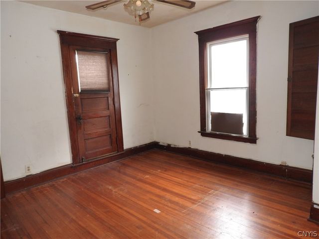 111 Michaels Avenue, Syracuse, NY 13208