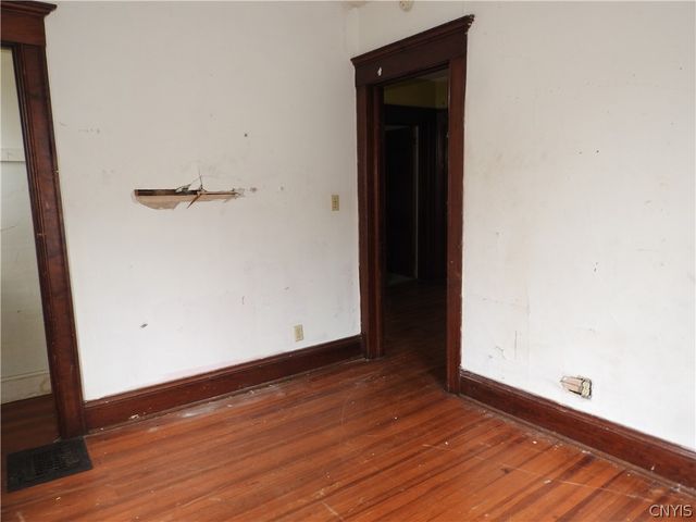 111 Michaels Avenue, Syracuse, NY 13208