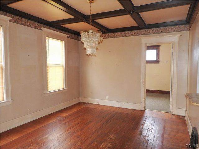111 Michaels Avenue, Syracuse, NY 13208
