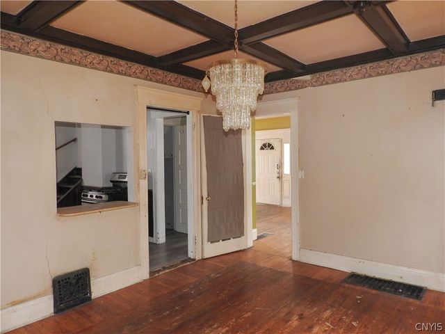 111 Michaels Avenue, Syracuse, NY 13208