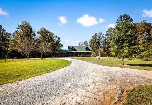 1382 Intermediate Road, Harlem, GA 30814