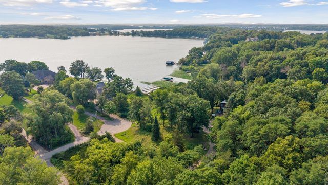 365 W Lake Street, Orono, MN 55356