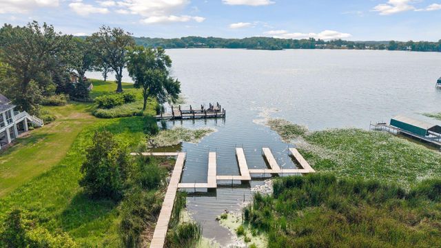 365 W Lake Street, Orono, MN 55356