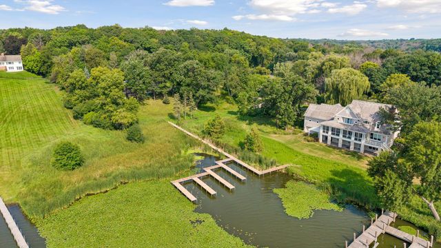 365 W Lake Street, Orono, MN 55356