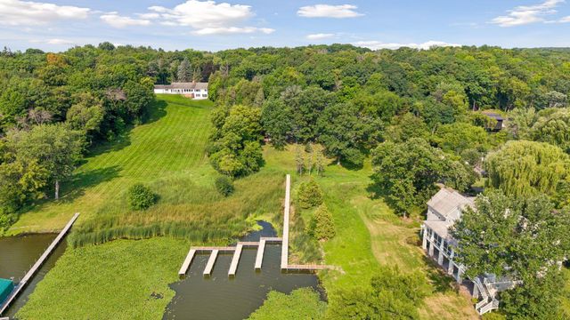 365 W Lake Street, Orono, MN 55356