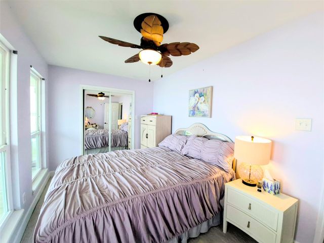 1122 Makatea Street, Tiki Island, TX 77554