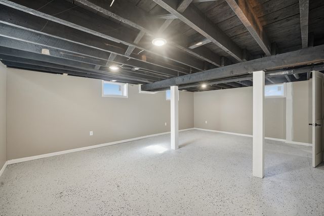 3076 Boston Rd, Wilbraham, MA 01095