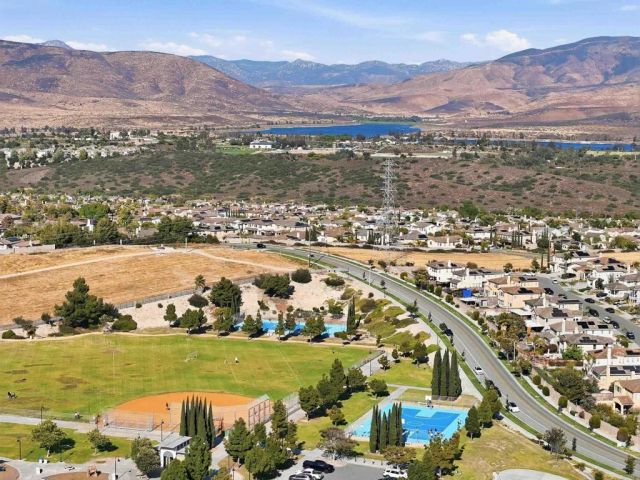 1718 Cripple Creek Dr 3, Chula Vista, CA 91915