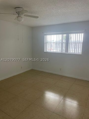 8020 N Colony Cir N 202, Tamarac, FL 33321