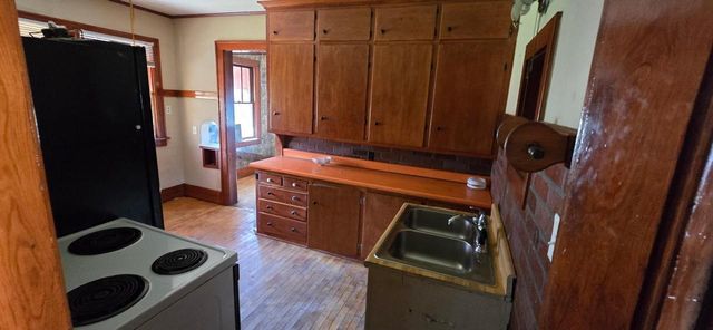 425 MONROE STREET, Neenah, WI 54956
