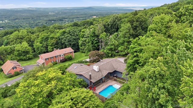 6 Horizon Road, Cornwall, NY 12518