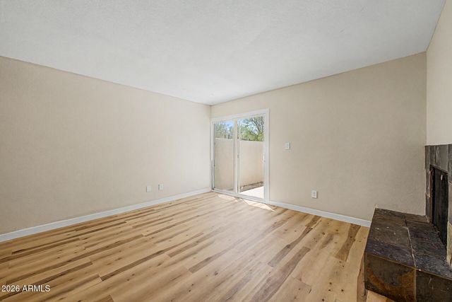 16041 N 31ST Street 22, Phoenix, AZ 85032