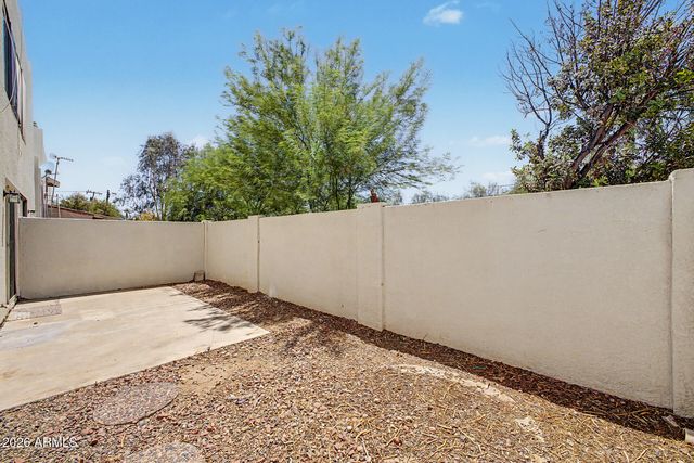 16041 N 31ST Street 22, Phoenix, AZ 85032