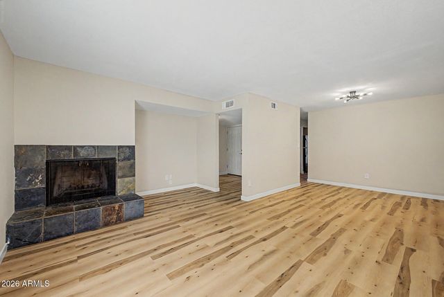 16041 N 31ST Street 22, Phoenix, AZ 85032