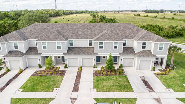 5140 QUAKERS PLACE, St Cloud, FL 34769