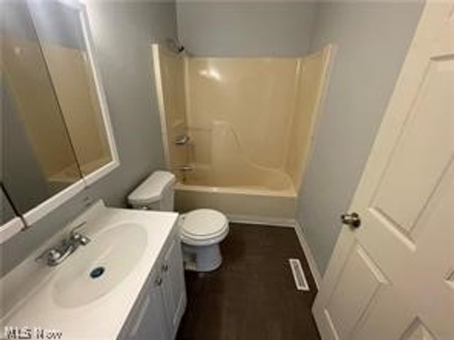 20350 Westport Avenue, Euclid, OH 44123