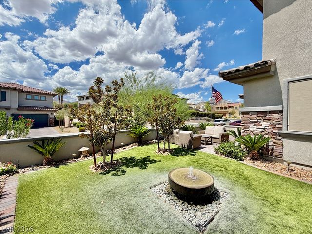 272 Highspring Street, Las Vegas, NV 89138
