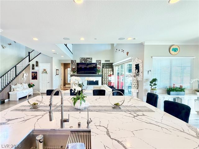 272 Highspring Street, Las Vegas, NV 89138