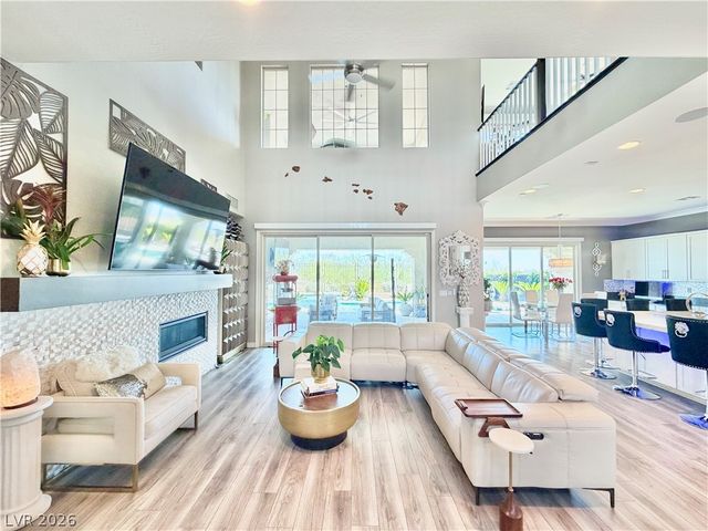272 Highspring Street, Las Vegas, NV 89138