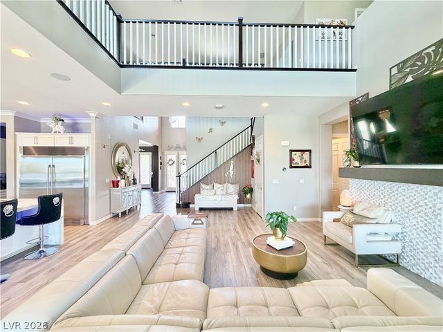 272 Highspring Street, Las Vegas, NV 89138