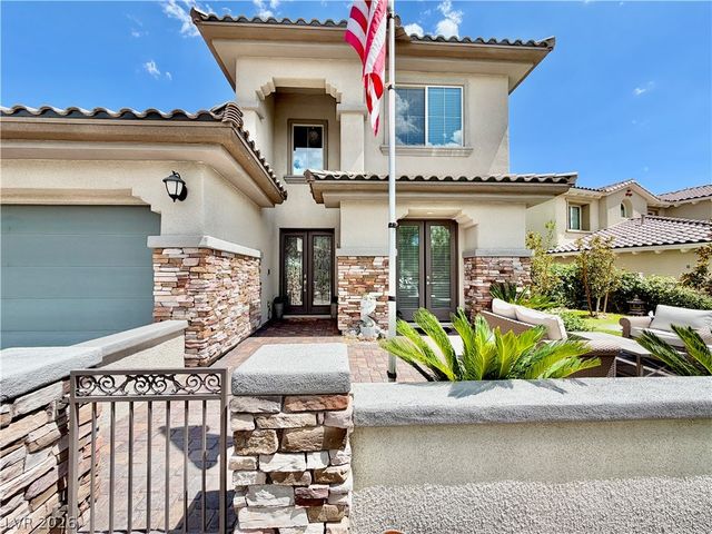 272 Highspring Street, Las Vegas, NV 89138