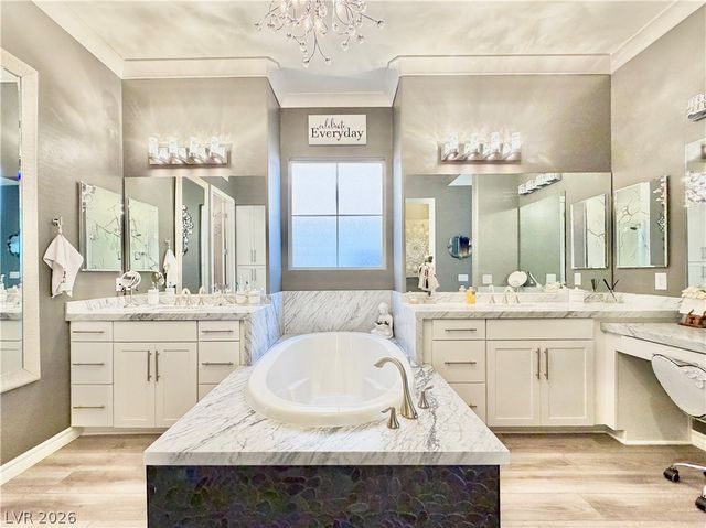 272 Highspring Street, Las Vegas, NV 89138