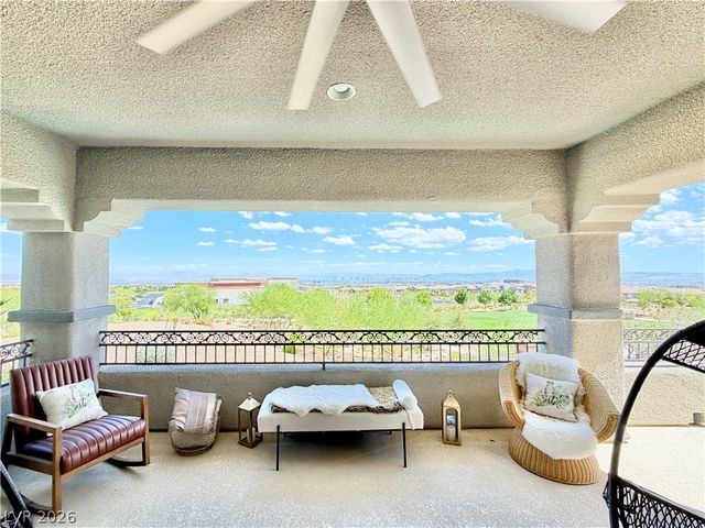 272 Highspring Street, Las Vegas, NV 89138