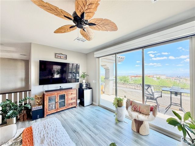272 Highspring Street, Las Vegas, NV 89138